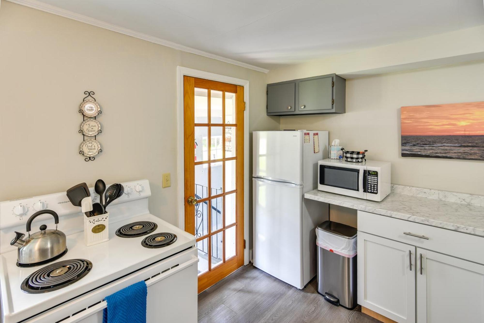 Newport House Less Than 3 Mi To Beaches And Bowens Wharf! Eksteriør bilde